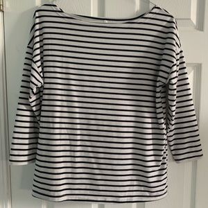 Red Dress Boutique White & Navy Quarter sleeve